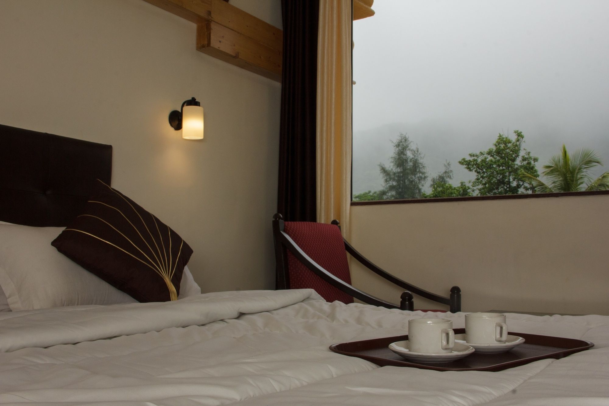 Oyo 9806 Hotel Arvi 로나발라 외부 사진